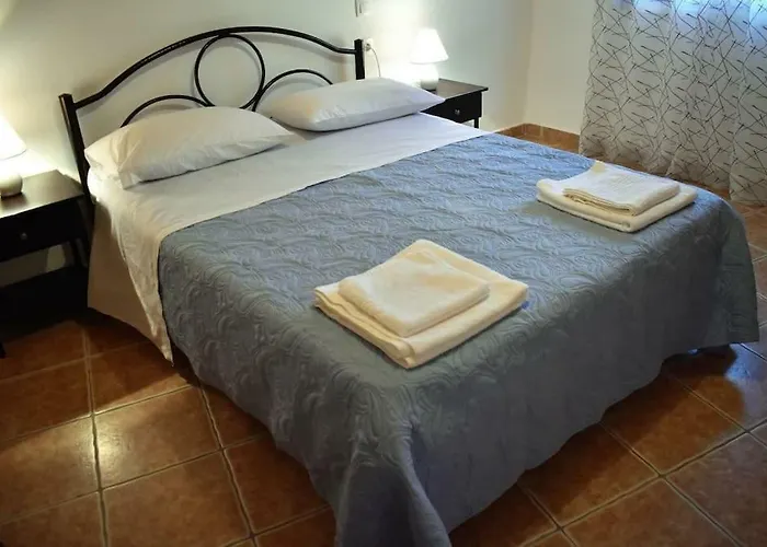 Giannoylas Hoyse{Pigadi