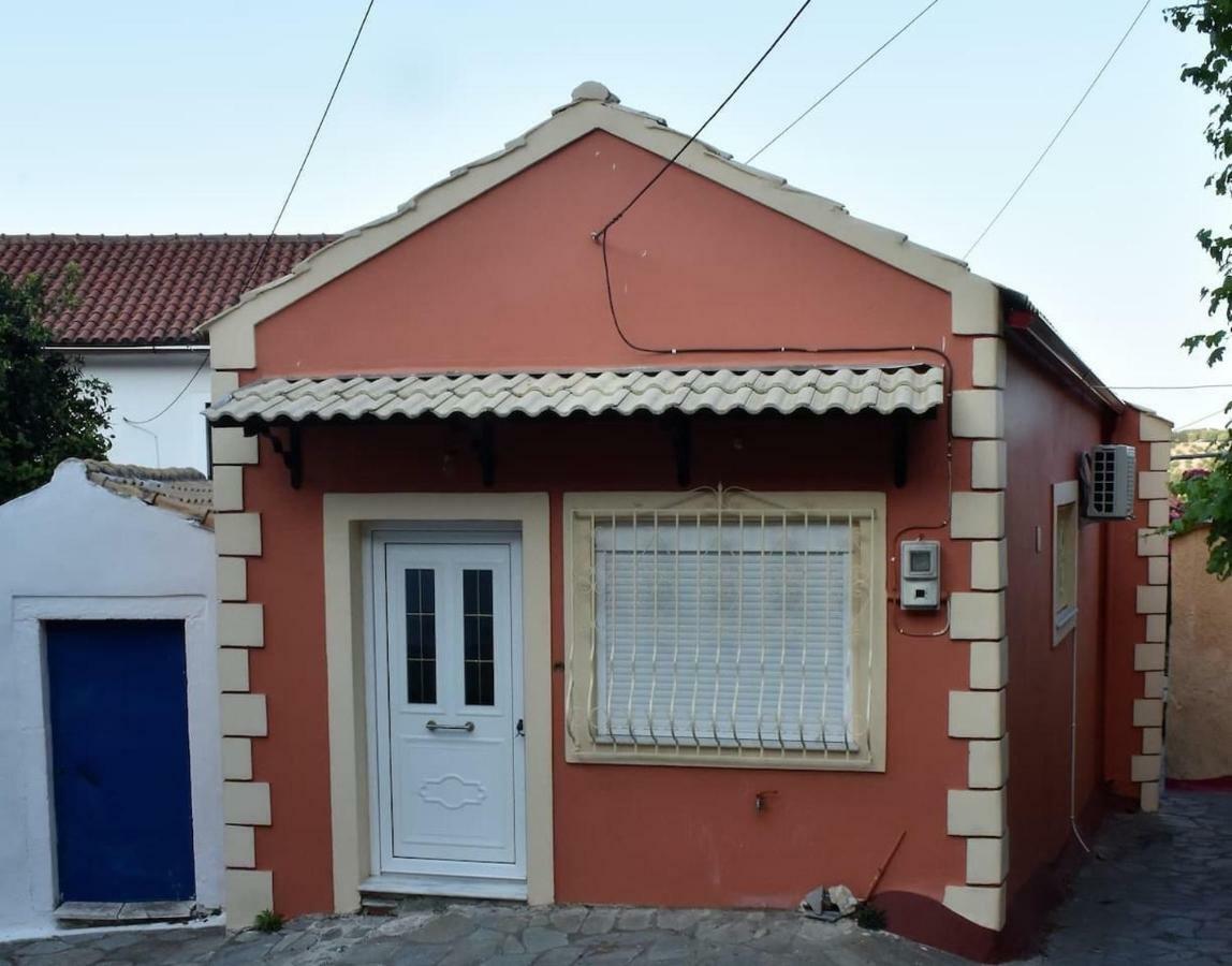 Giannoylas Hoyse{pigadi Apartment Agios Matthaios (Corfu)
